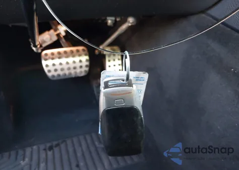 2018 Mercedes-Benz E 400 4Matic z USA, uszkodzony, nr VIN WDD1J6GB4JF011485